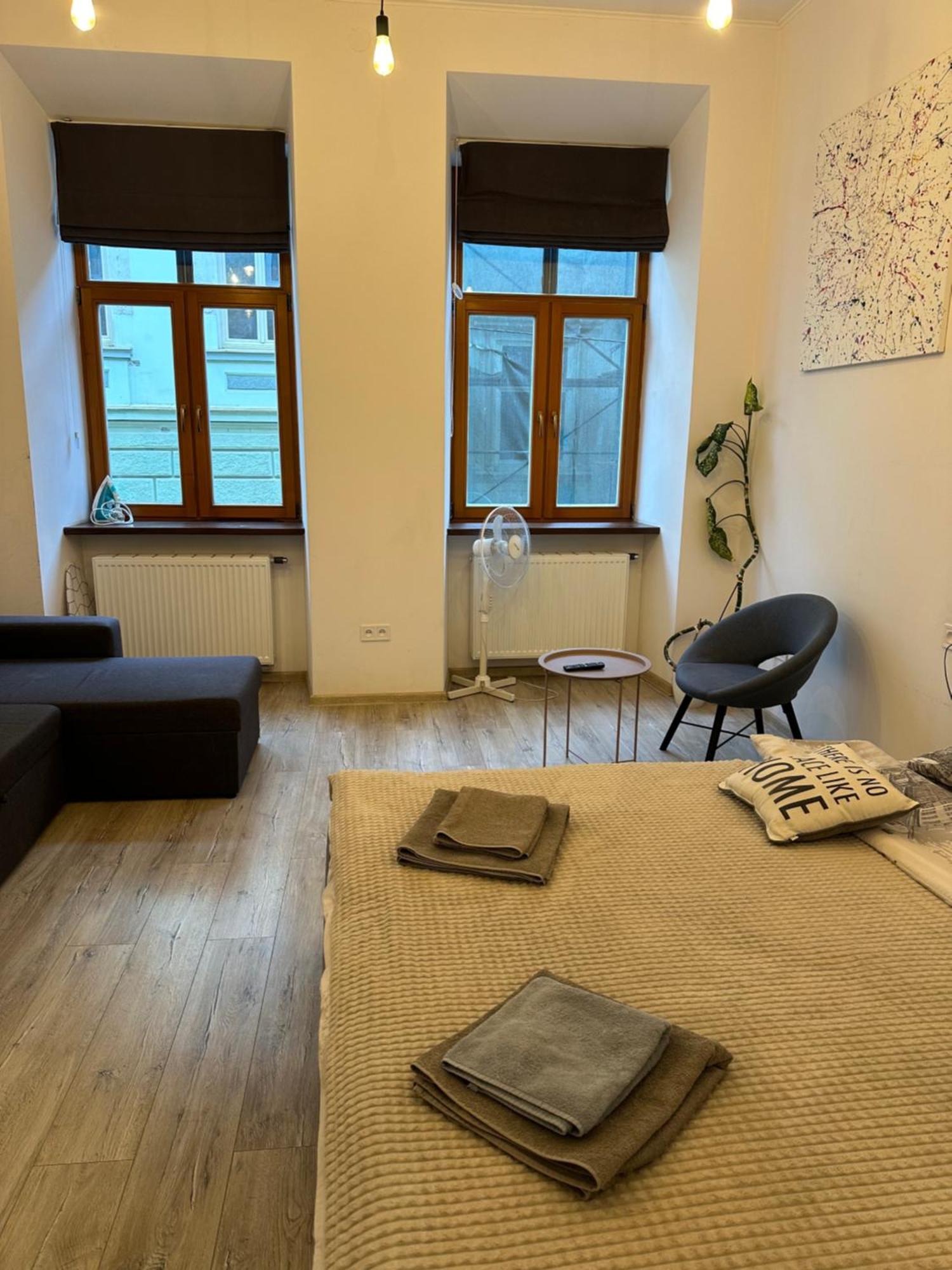 Apartment Vip Virmenska Street Львов Экстерьер фото